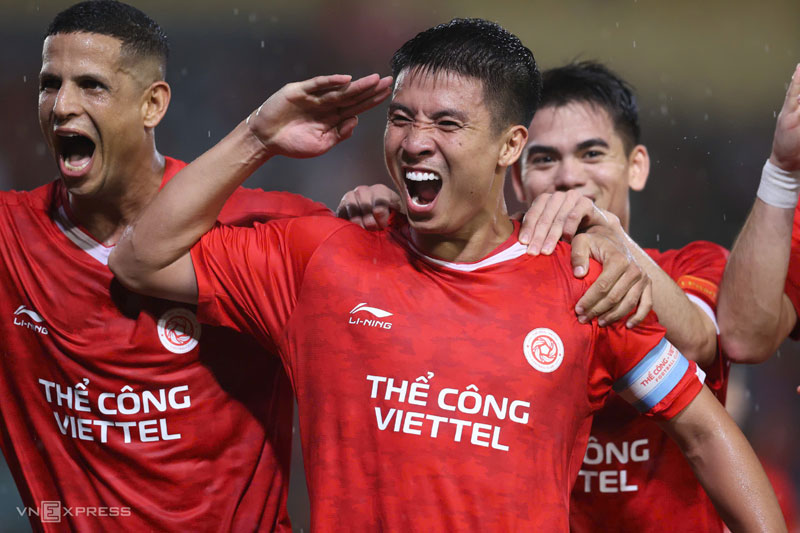 Thể Công bứt phá ngoạn mục ở vòng 3